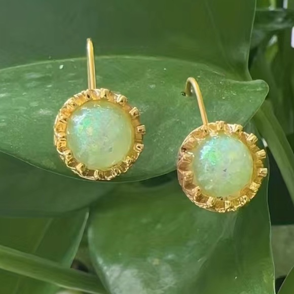 Vintage Jewelry - Green Fire Opal, Lab, Round Opalescent stone Drop Gold tone Hook Boho Earrings